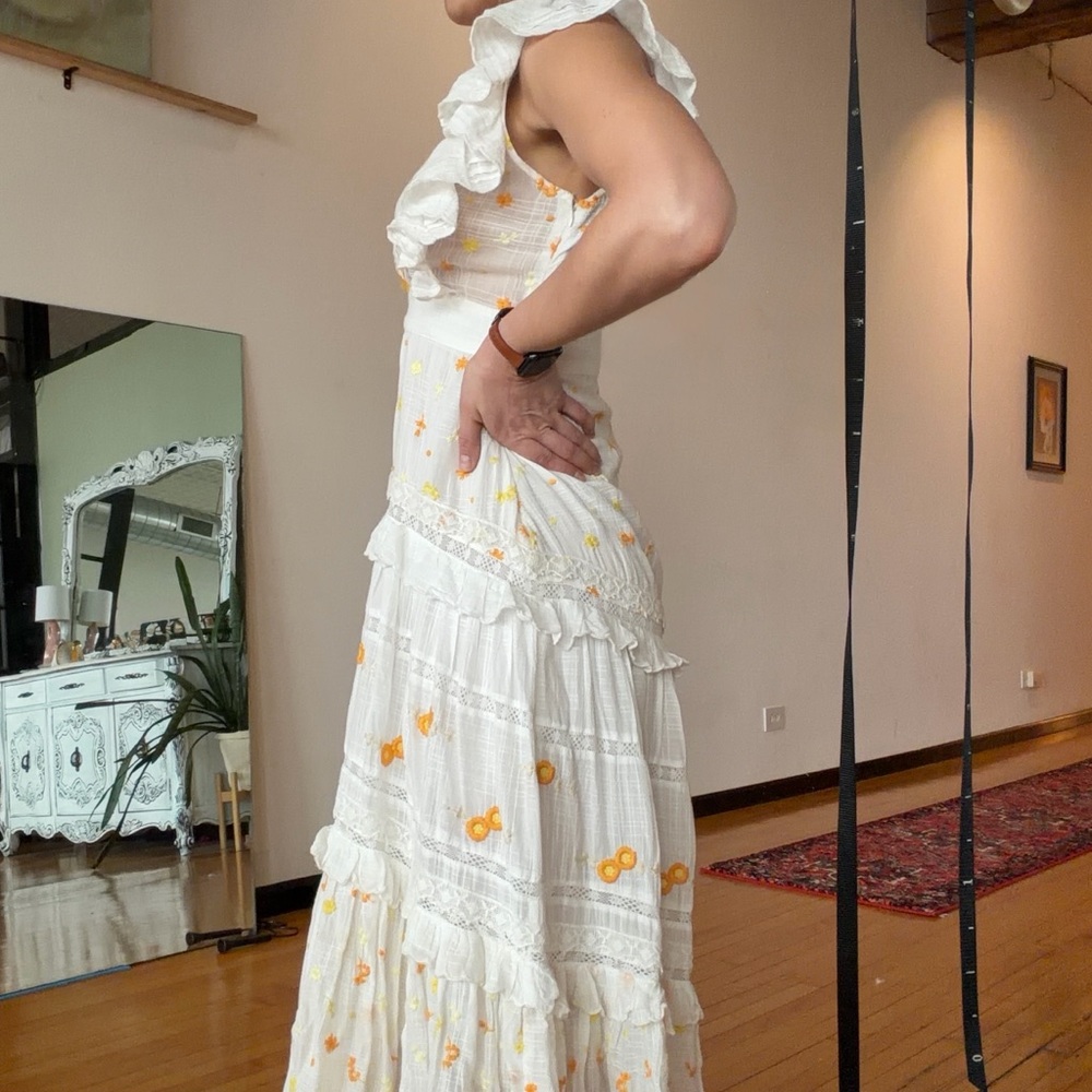NWT LoveShackFancy Cortland Maxi Dress Antique White Size 4 Floral Lace - Picture 3 of 15